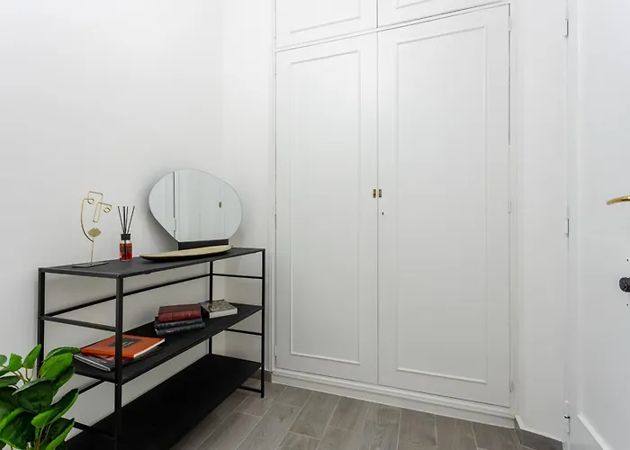 Filosofi Flat - Parking Free - Italywego Apartamento *